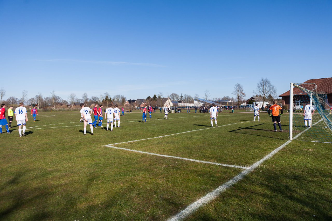 Bild 253 - Herren TSV Wiemersdorf - TuS Hartenholm III : Ergebnis: 2:1